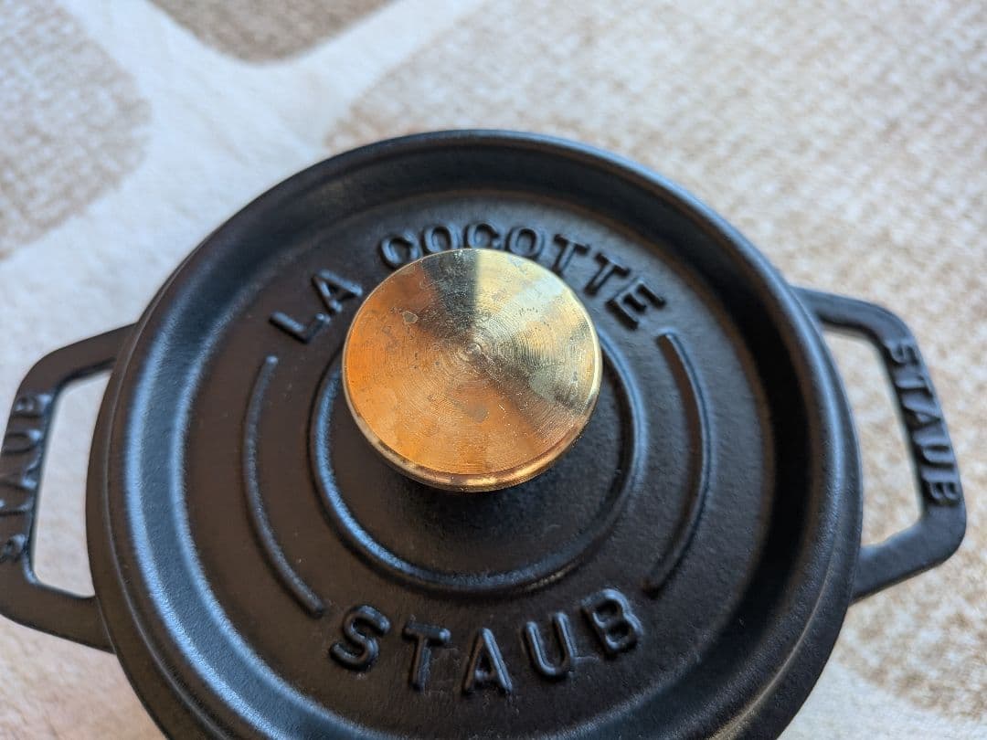 【中古】ストウブ　STAUB　ピコ・ココットラウンド　両手鍋 　黒　14cm