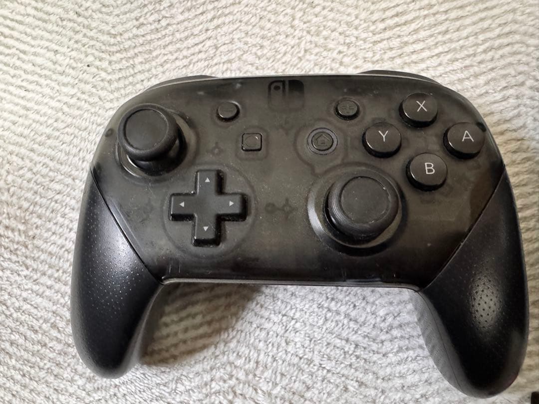 Nintendo Switch 本体 スマブラ、プロコンセット