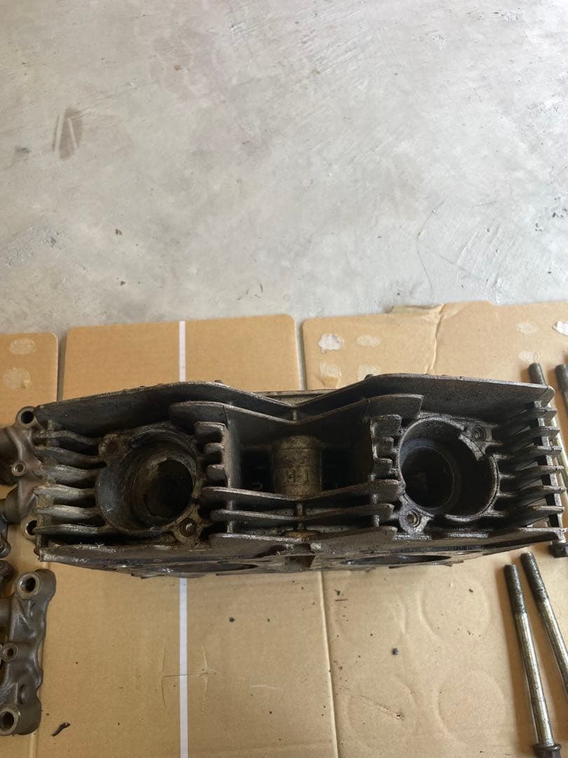 cb400t cb250T ホーク2 バブ　エンジン部品