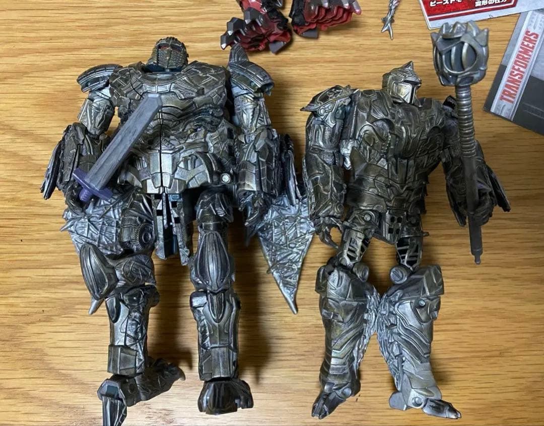 トランスフォーマー　最後の騎士王　TLK スコーン　ドラゴンストーム　など