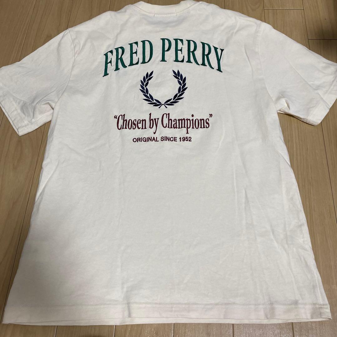 t*様 FRED PERRY Embroidered Champion T-Sh