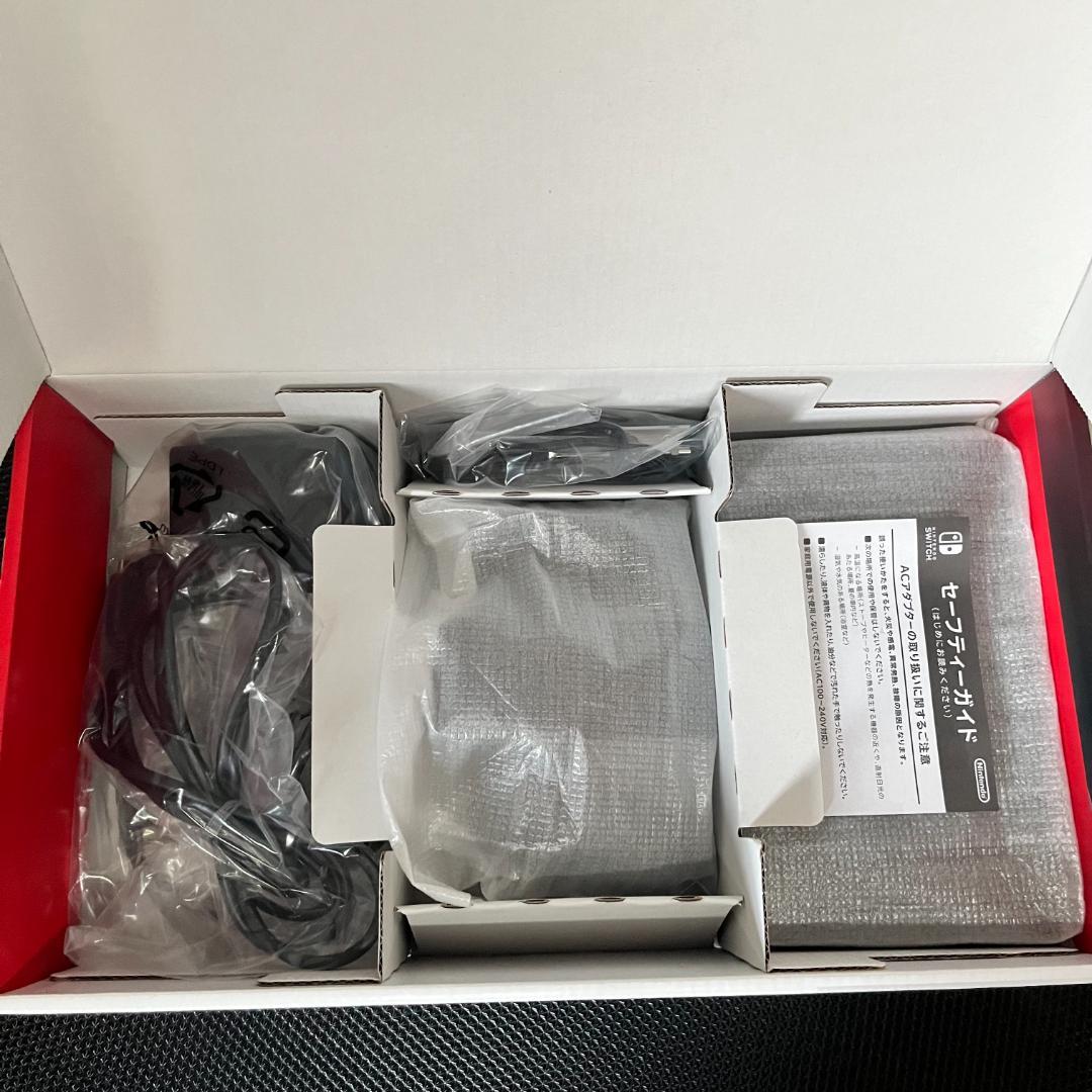 【完備品】Nintendo Switch 本体 バッテリー強化版 ネオン