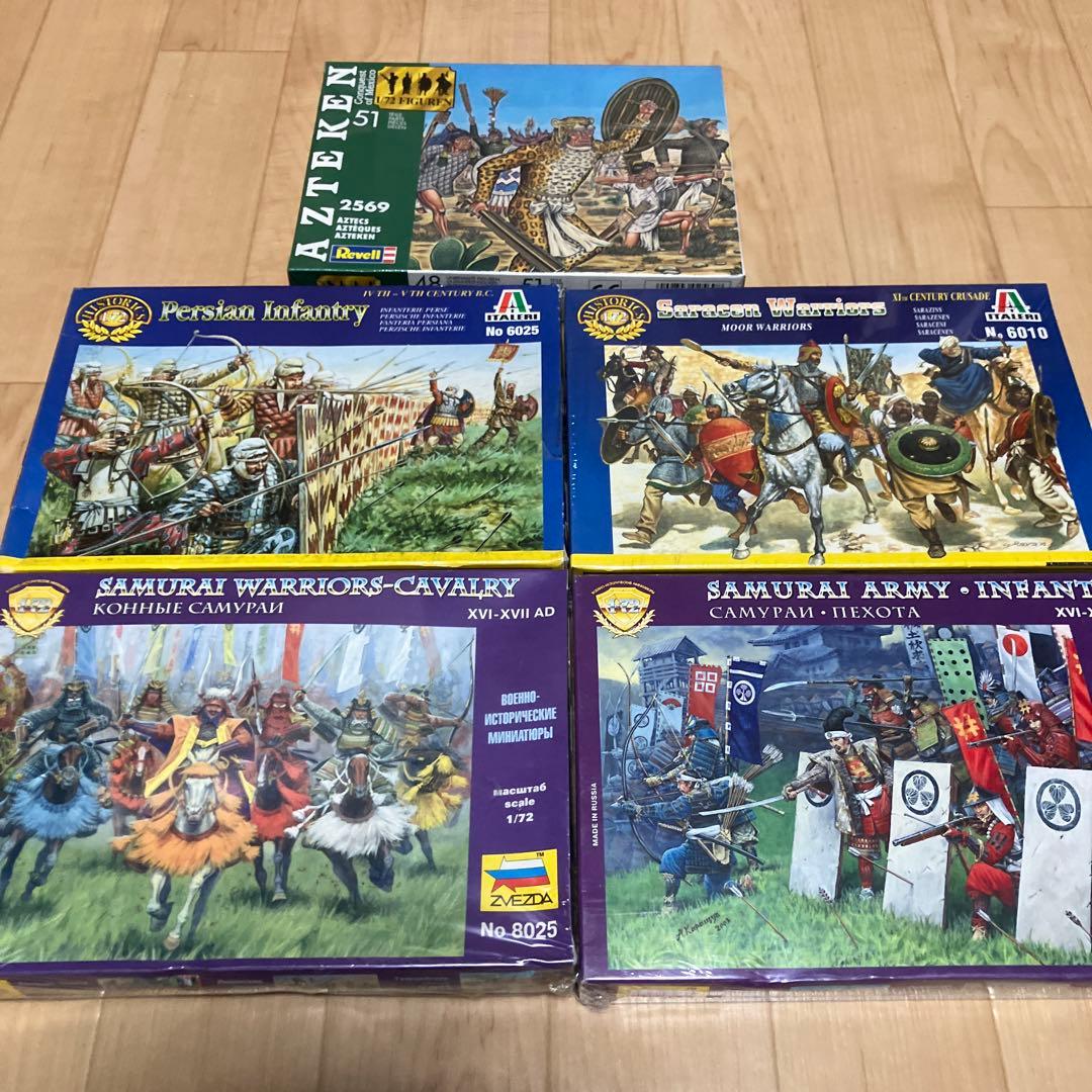 1/72 戦国武者フィギュア戦国騎馬武者フィギュア　ズベズダなど５点セット