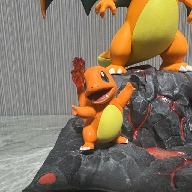 し*き様 【 新品 】リザードン　リザード　ヒトカゲ　ガレキ　フィギュア　セット