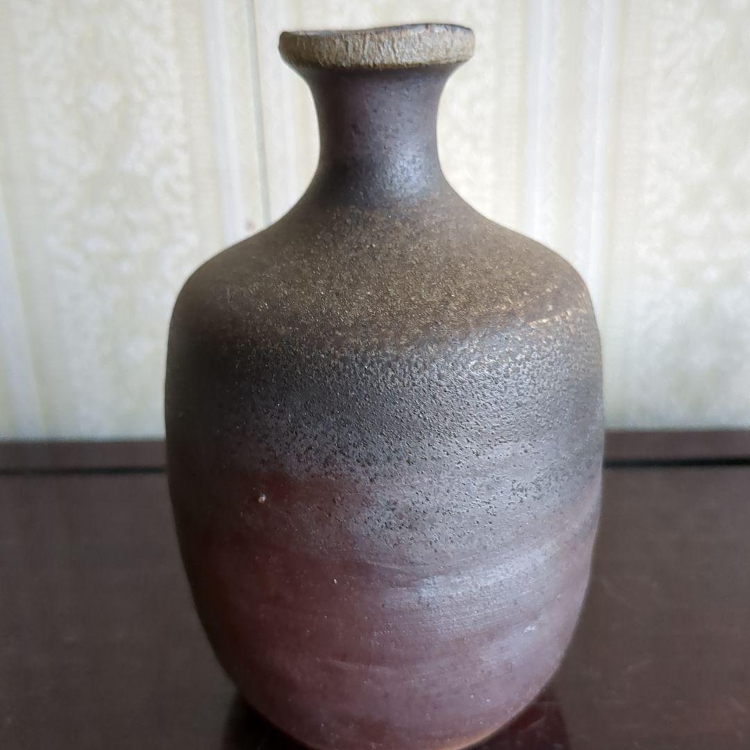 備前焼　酒器　石田安弘作　徳利　ぐい呑セット　共箱付き