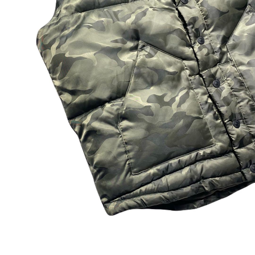 世*ん様 00s TRUE RELIGION CAMO PUFFER VEST