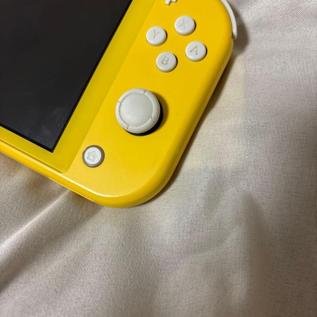 d*2様 Nintendo Switch Lite イエロー