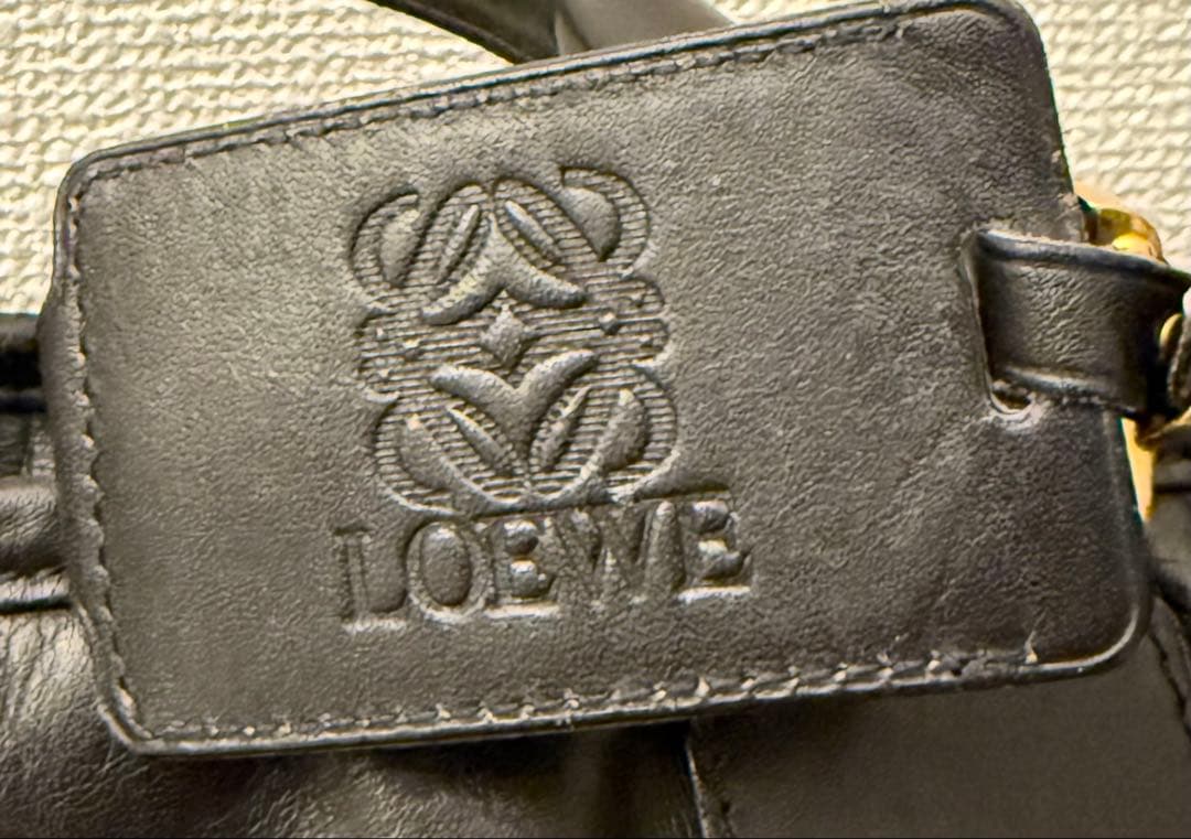 LOEWE ロエベ　黒レザーボストンバッグ