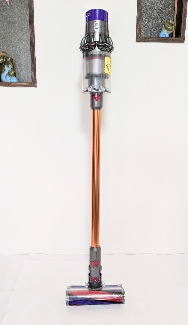 美品【50分稼働】ダイソン掃除機V10 SV12　➂