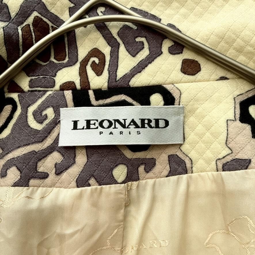 よ*ン様 【大きいサイズ】LEONARD PARIS　キルティング コート 花柄