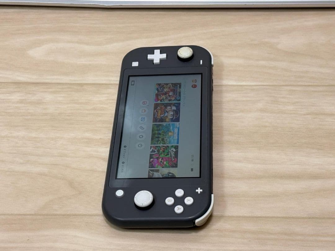 NINTENDO SWITCH 本体 HDH-001 ブラック