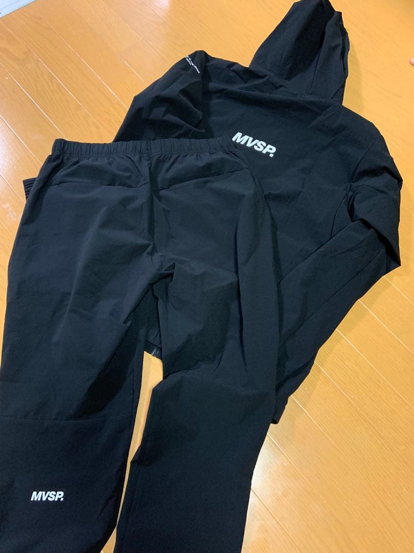 新品　MOVE SPORT セットアップ　ブラック　上下セット　伸縮