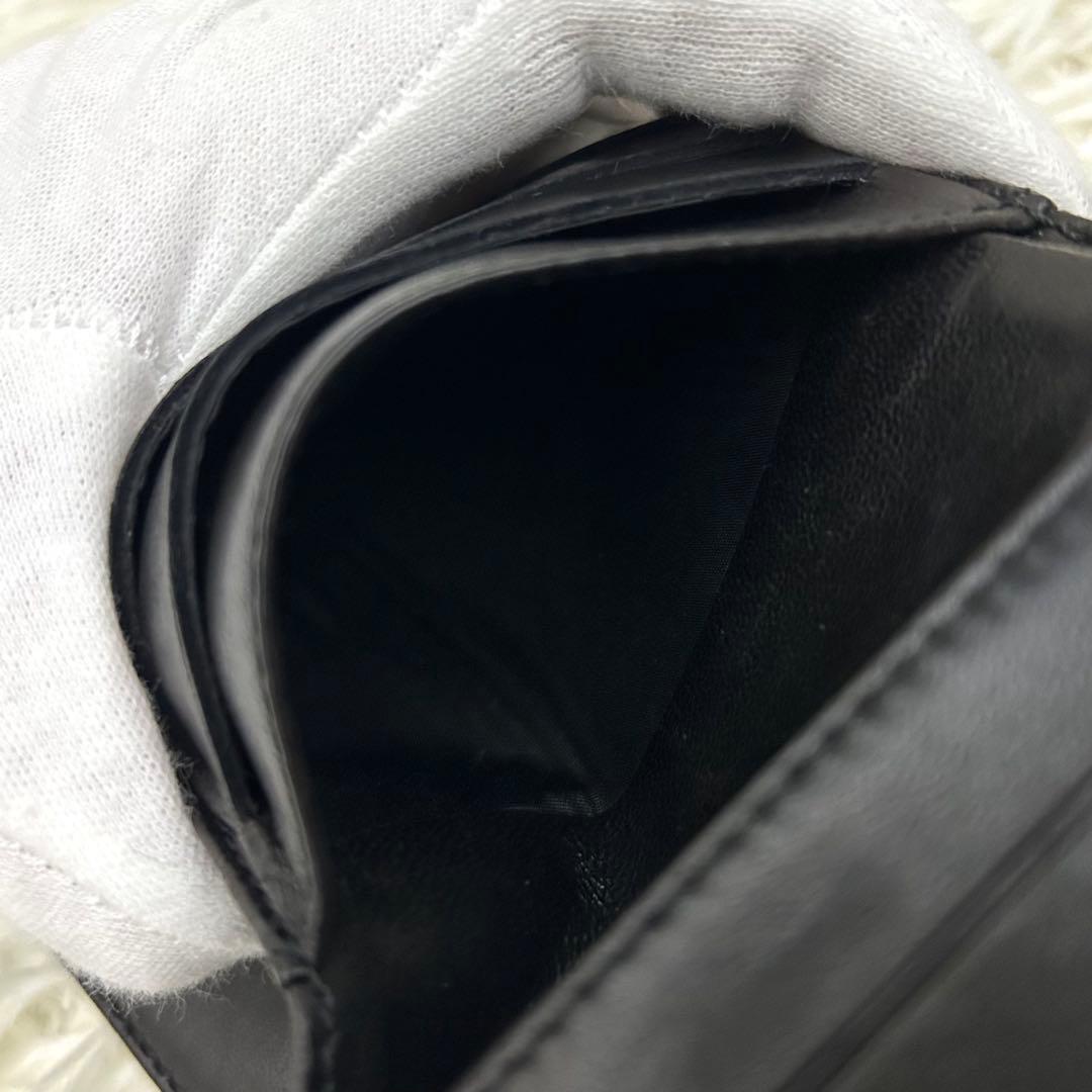 【美品】CHANEL キャビアスキン ココマーク 二つ折り財布 ブラック 箱付き
