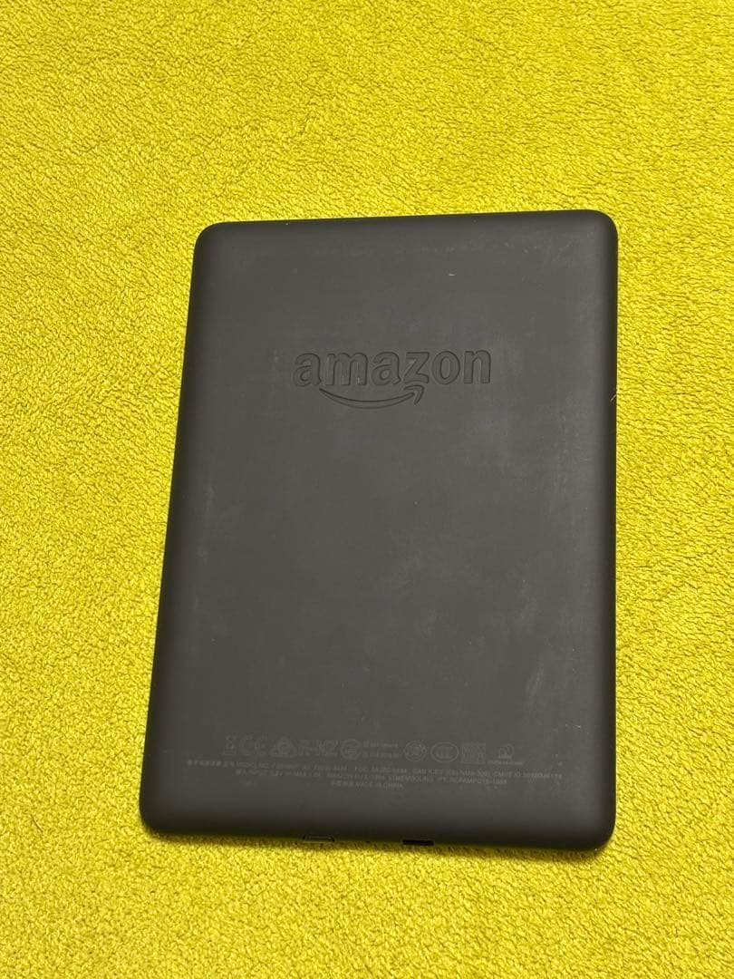 Kindle Paperwhite 10世代 8GB ケース付属