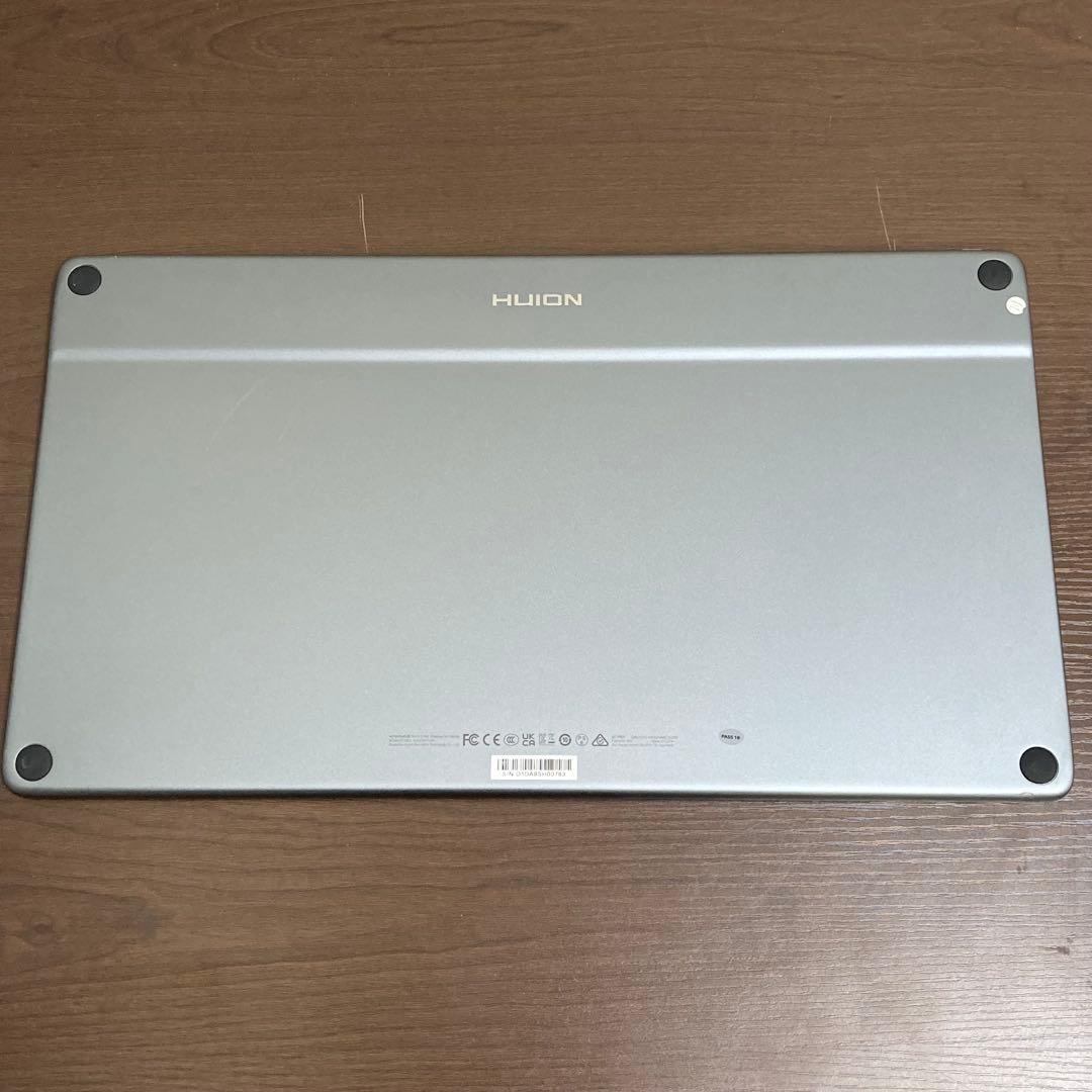 HUION KAMVAS Pro 16 (2.5k) 液タブ