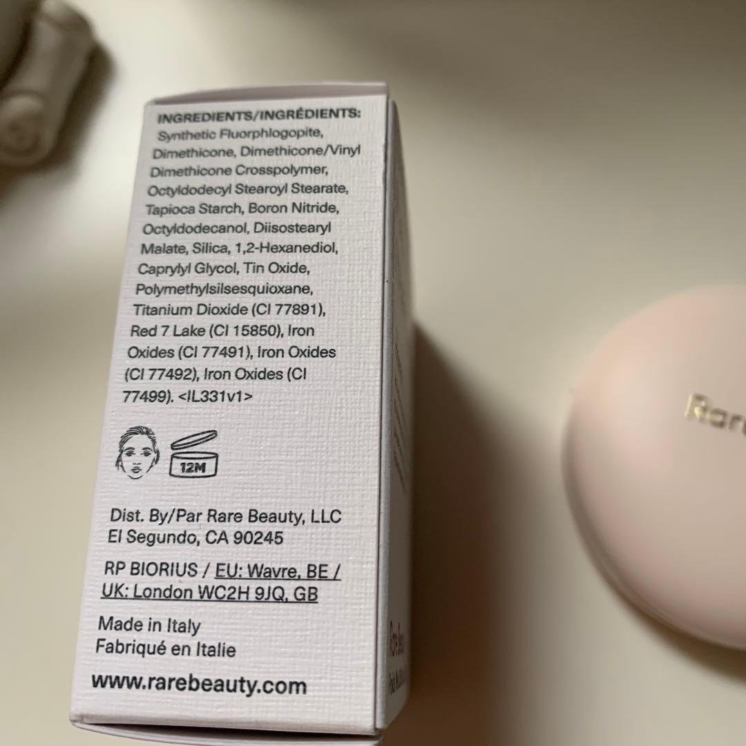 新品! RARE BEAUTY チーク Happy