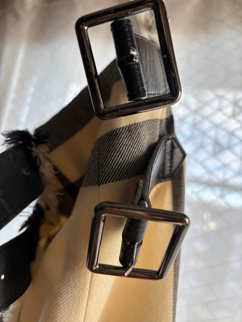 BURBERRYチェック柄巻きスカート ７号
