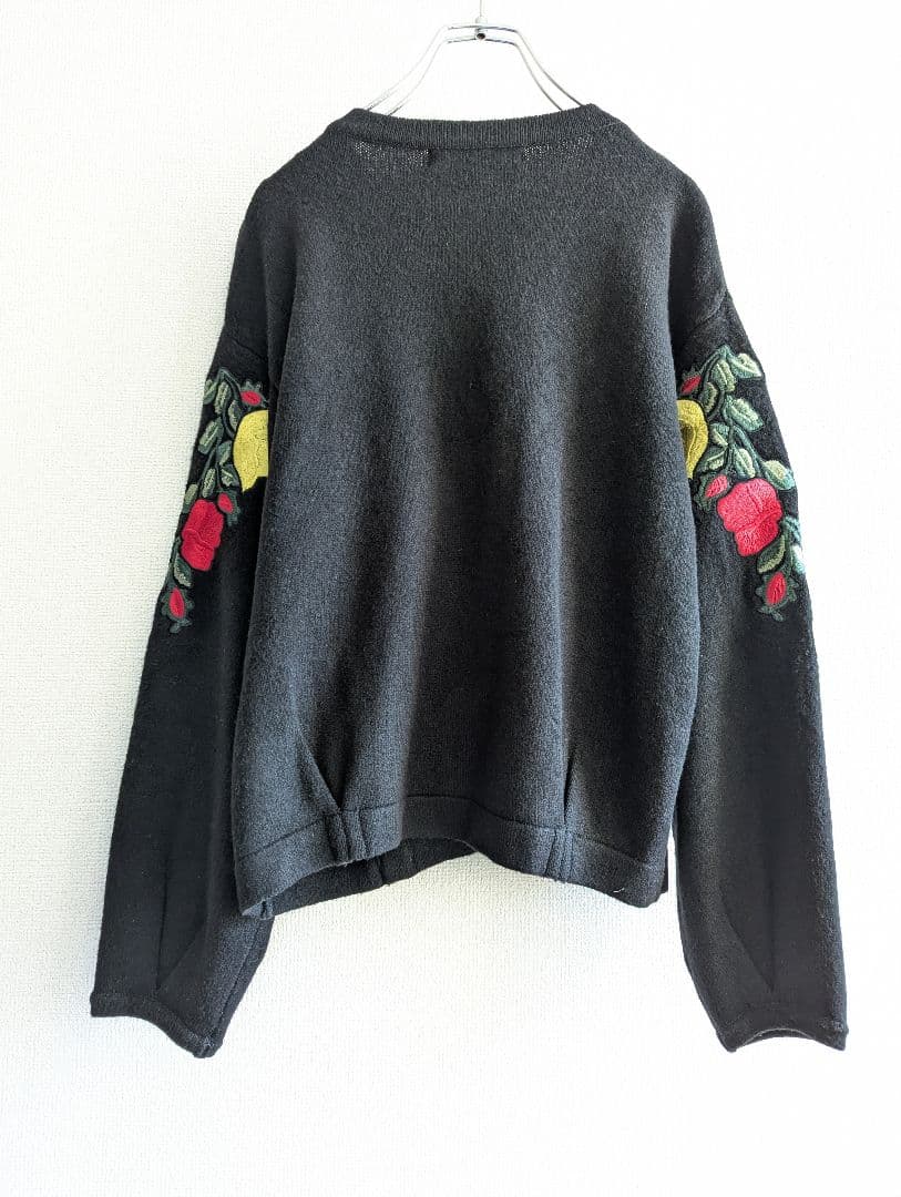 【美品】Super Beauty 花刺繍ニットカーディガン黒　パフスリーブXL