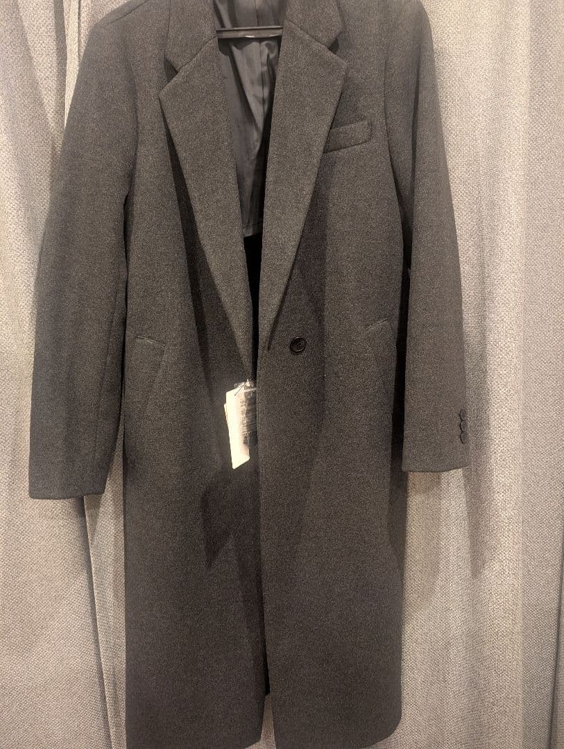 ユニクロcロングコート　ダークグレー　新品