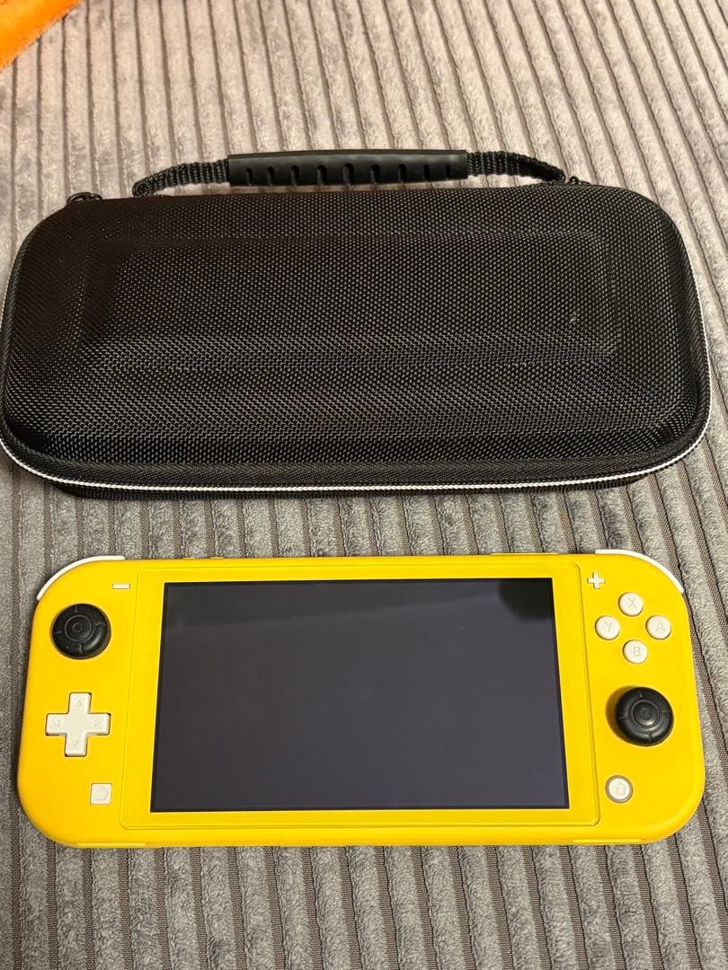 ほぼ新品 Switchライト 本体