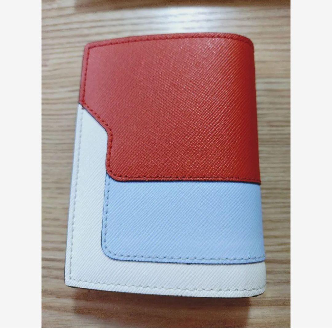 ぶるみん様　MARNI 折り財布　美品