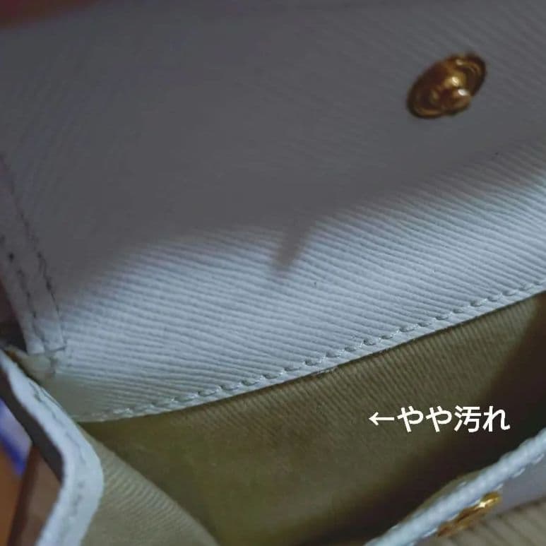 ぶるみん様　MARNI 折り財布　美品