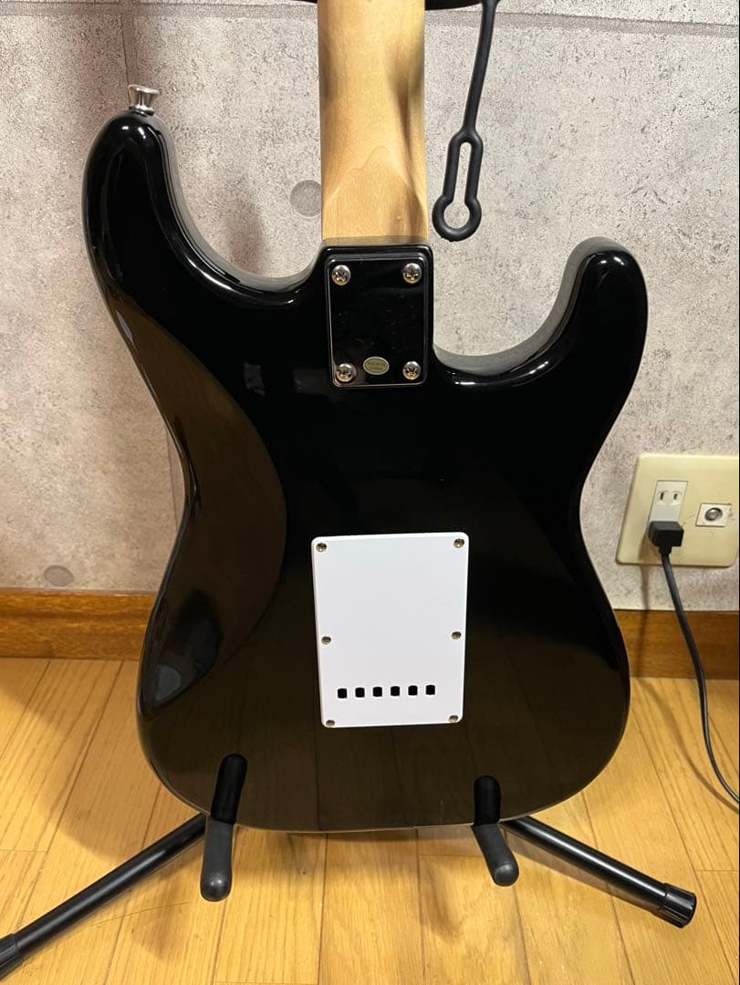バッカスBacchus エレキギター　レフティ