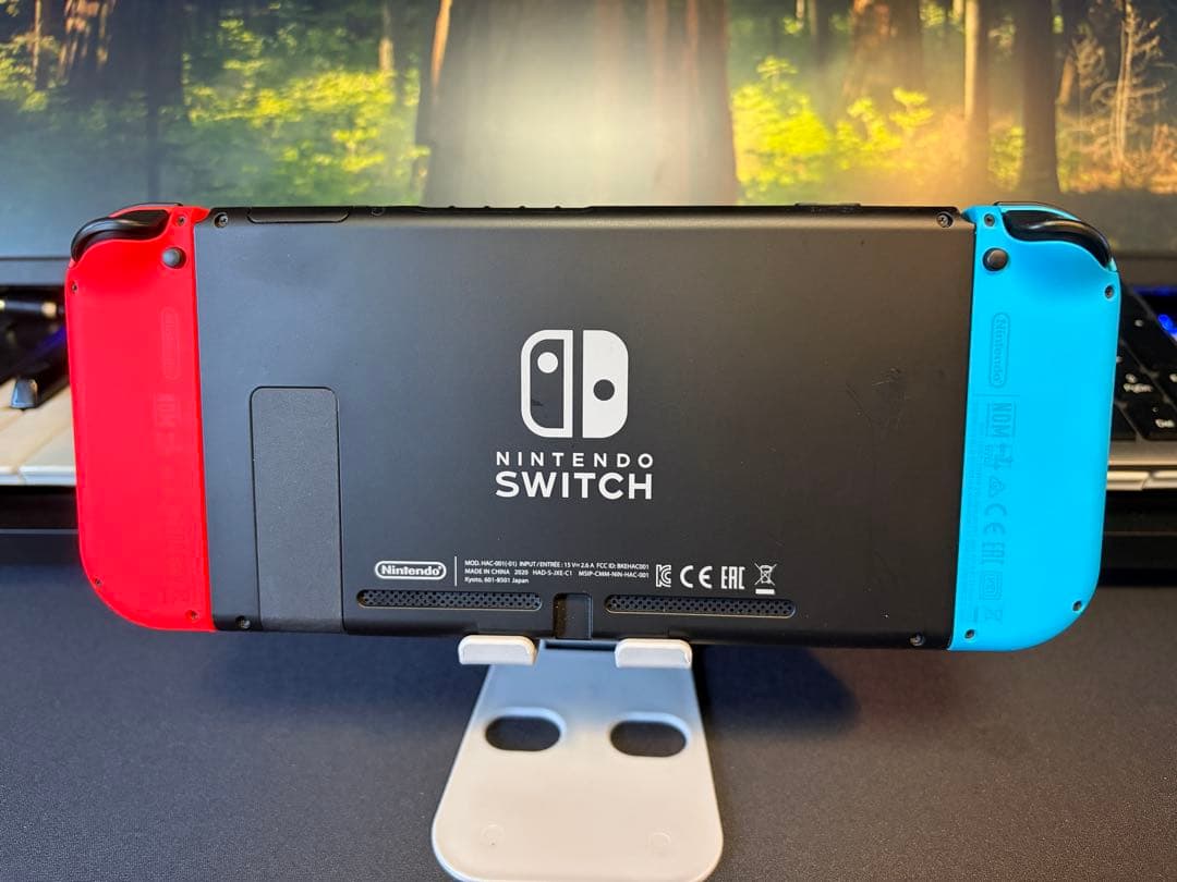 【美品】Nintendo Switch 本体 付属品完備 動作良好・SDカード付