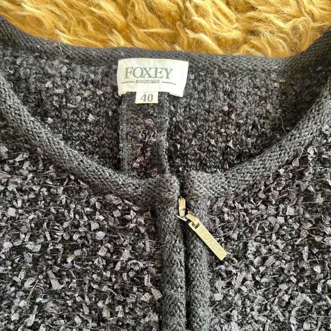 フォクシー　黒ジップアップ　40