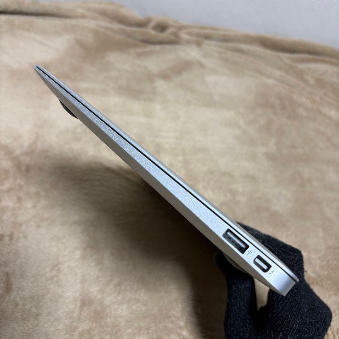 MacBook Air 11-inch (2010 / A1370)電源駆動OK