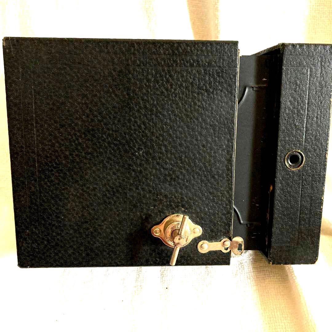 カメラ　コダック アンティーク　ジャンク品
