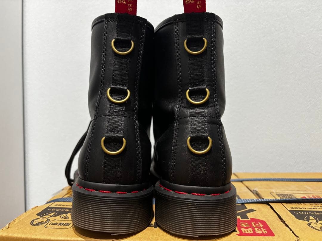 Dr.Martens 【兎年 限定】 ブーツ