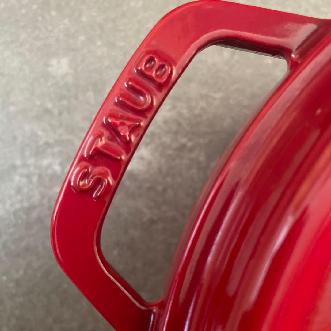 staub ストウブ ピコ ココット ラウンド チェリー 24cm