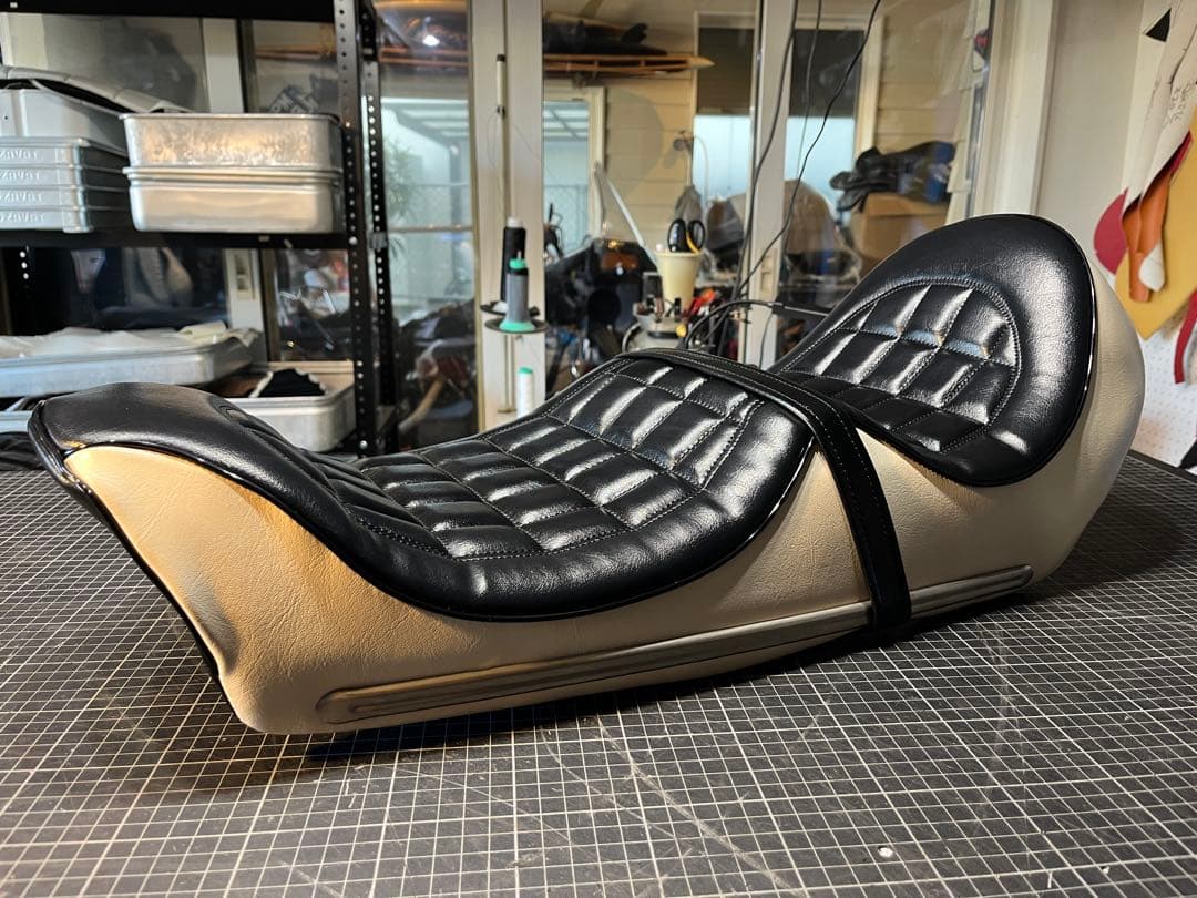 KH250/400ダブルアンコ抜きカスタムシートSS