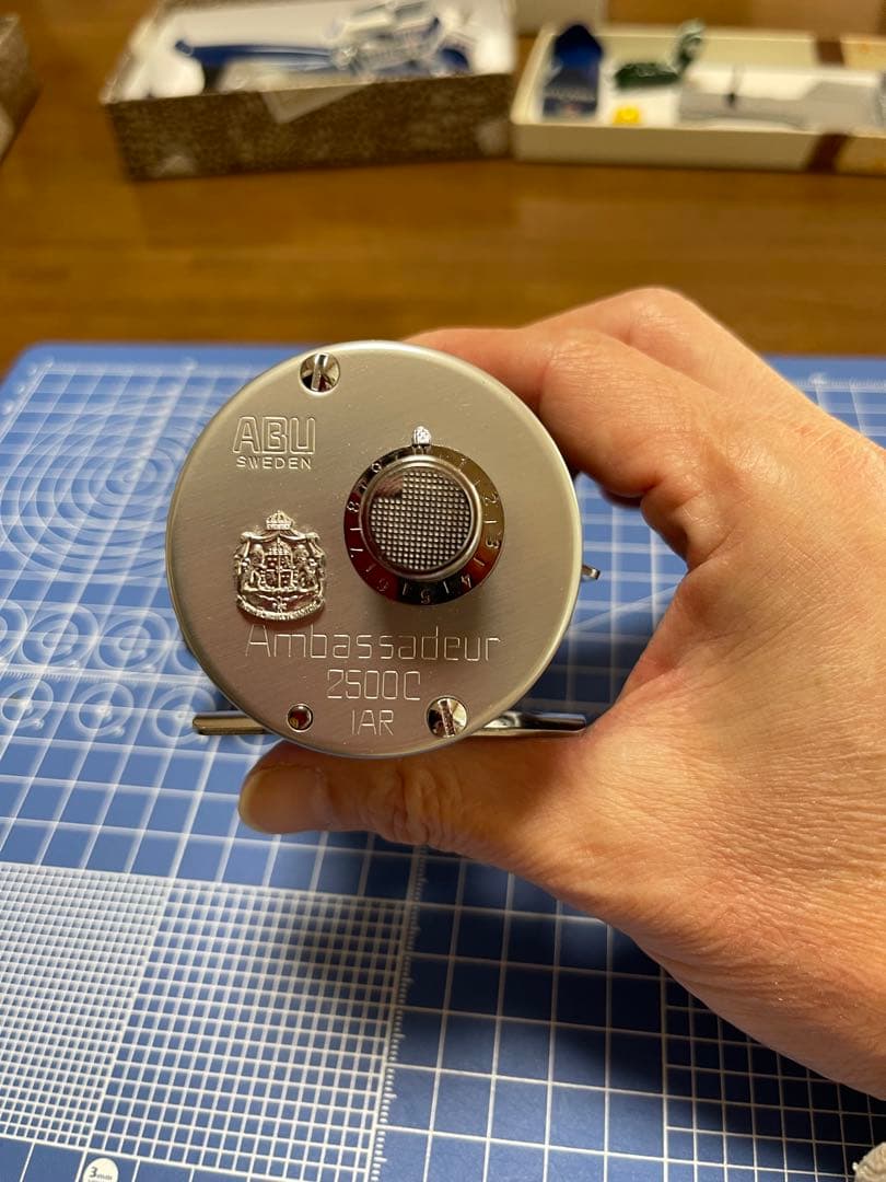 リール Abu2500c IAR