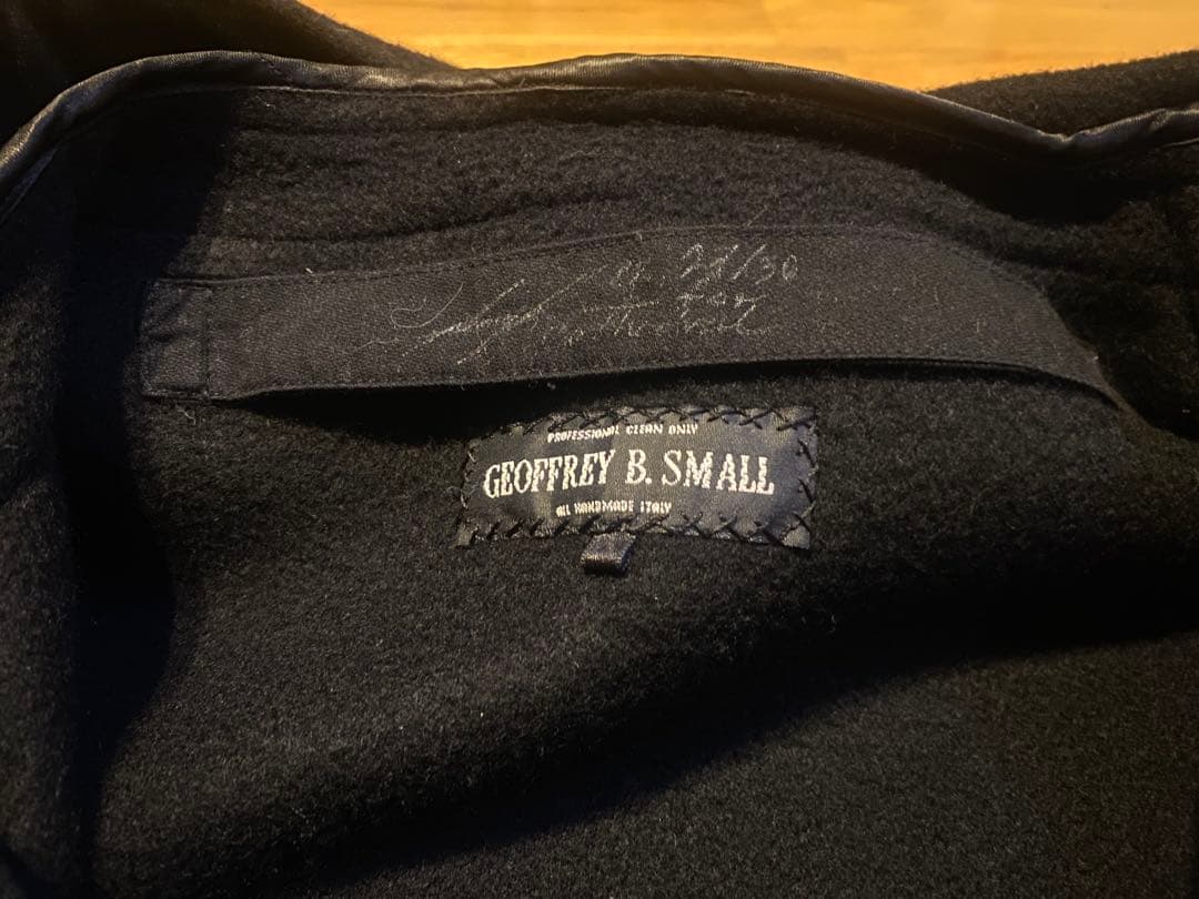 GEOFFREY B. SMALL ｜カシミア ブラック ダッフルコート
