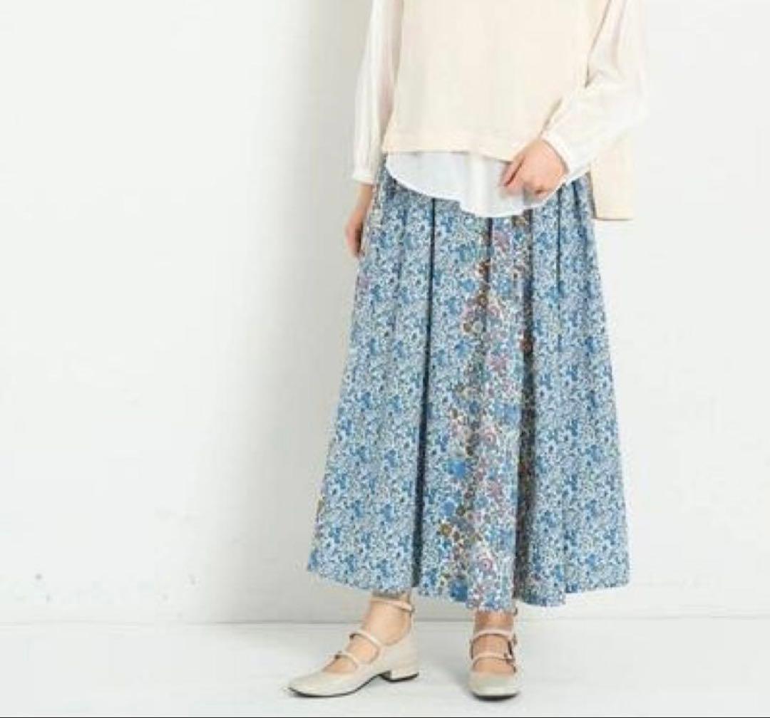 アデュートリステス フレアスカート リバティ パッチワーク 花柄 青 上品 美品
