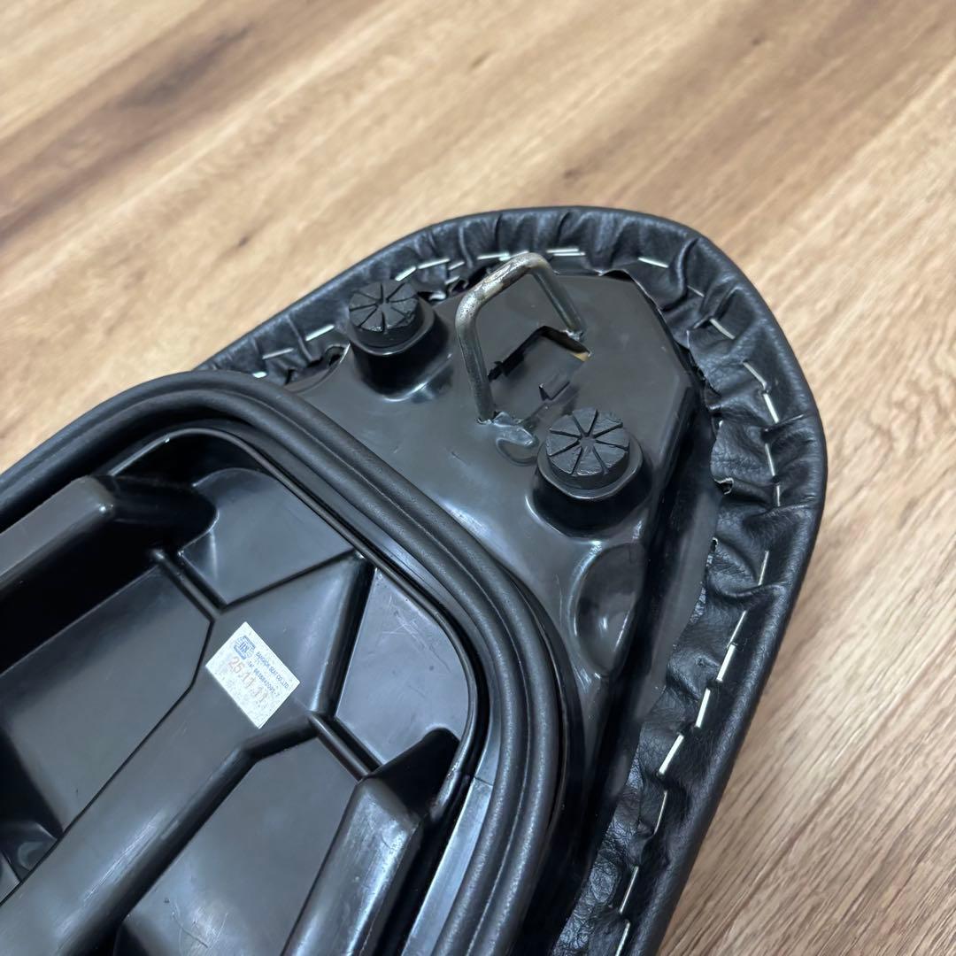 【⭐︎美品⭐︎】ホンダ PCX 125 JF28 前期 シート 純正品