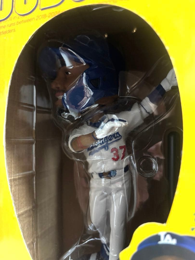 週末値引き！ドジャース　フィギュア　TEOSCAR HERNANDEZ