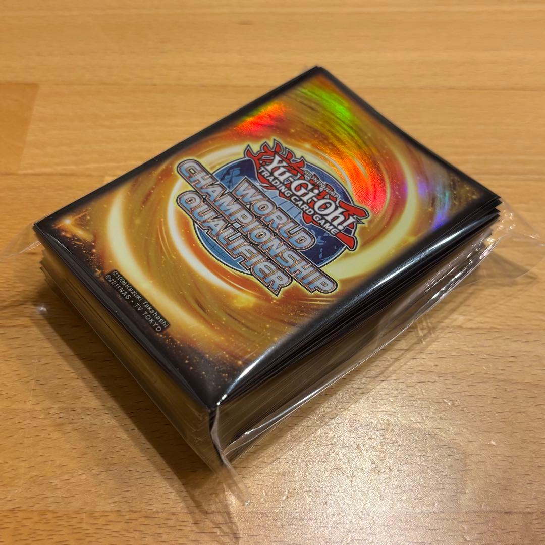 遊戯王 スリーブ wcq 84枚　トレーディングカード プロテクター　中古品