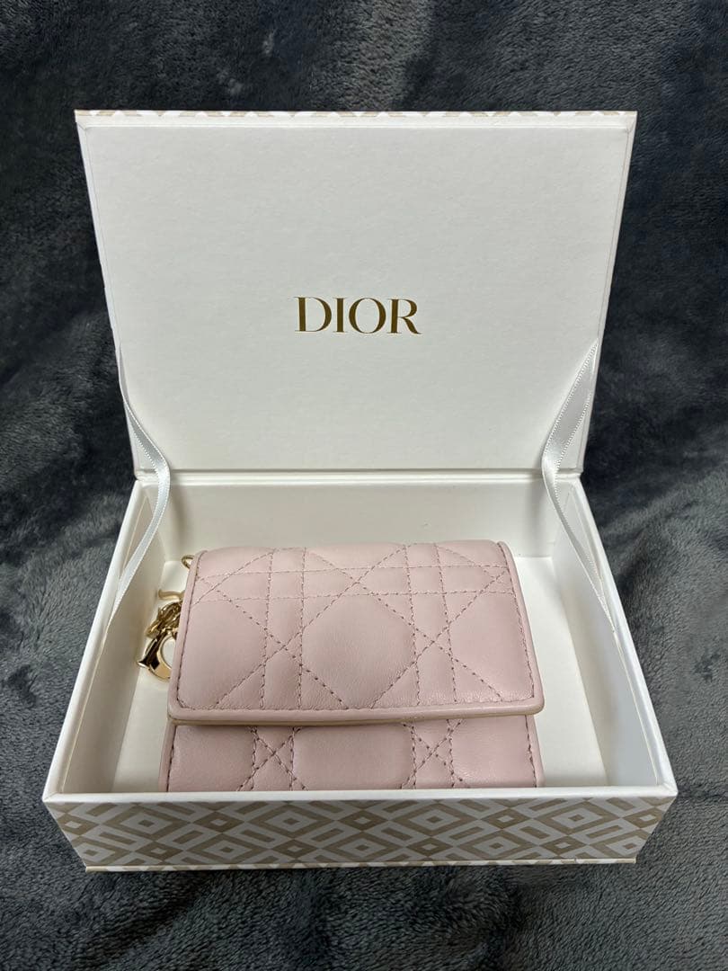 【日本限定】Lady Dior Lotus ウォレット