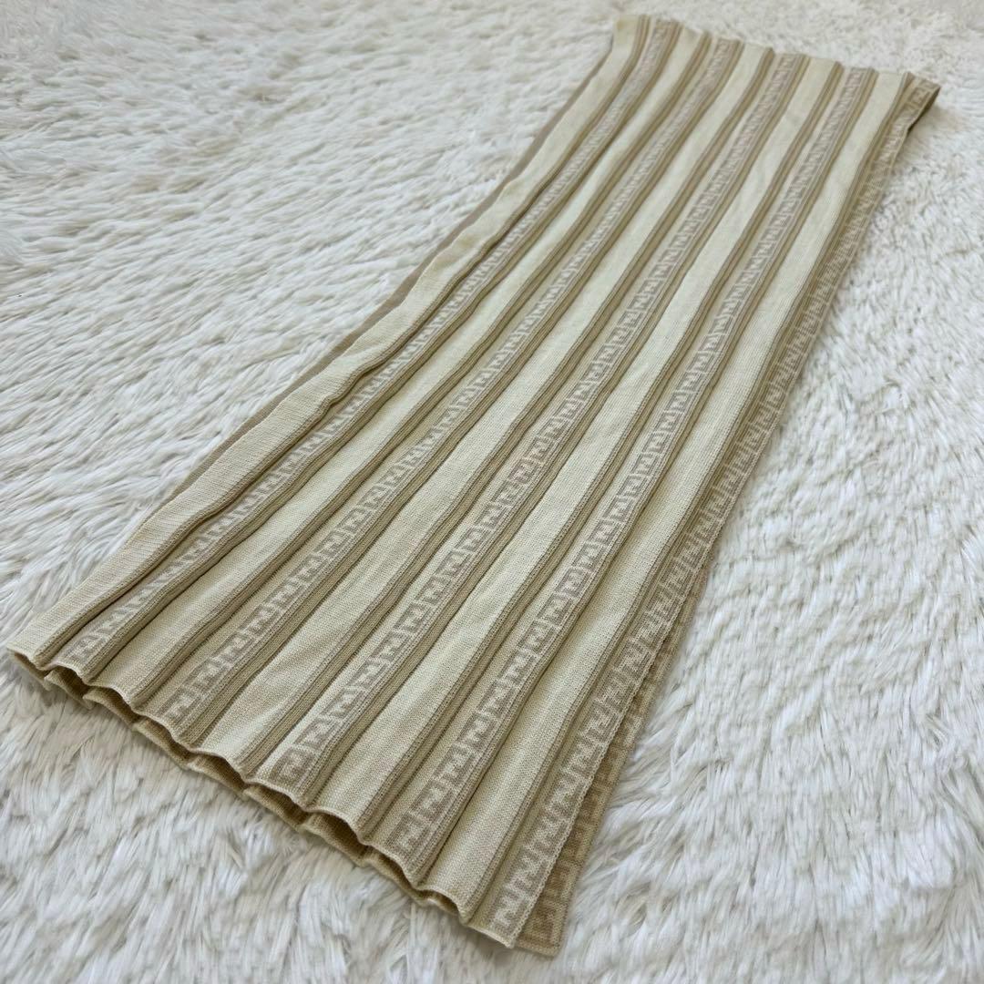 美品✨フェンディ リバーシブルマフラー ズッカ柄 ベージュ ホワイト