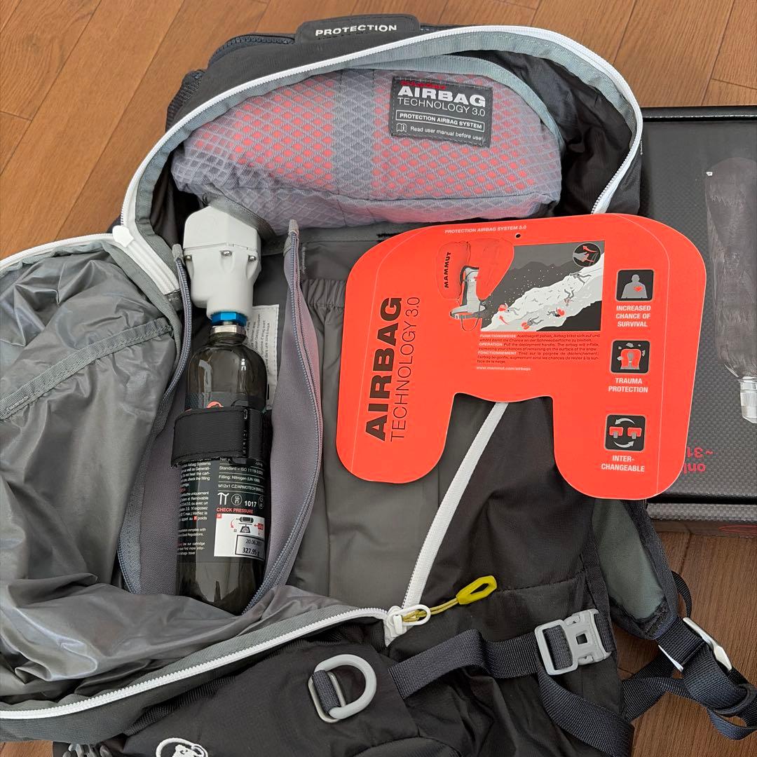 スキー MAMMUT AIRBAG 3.0