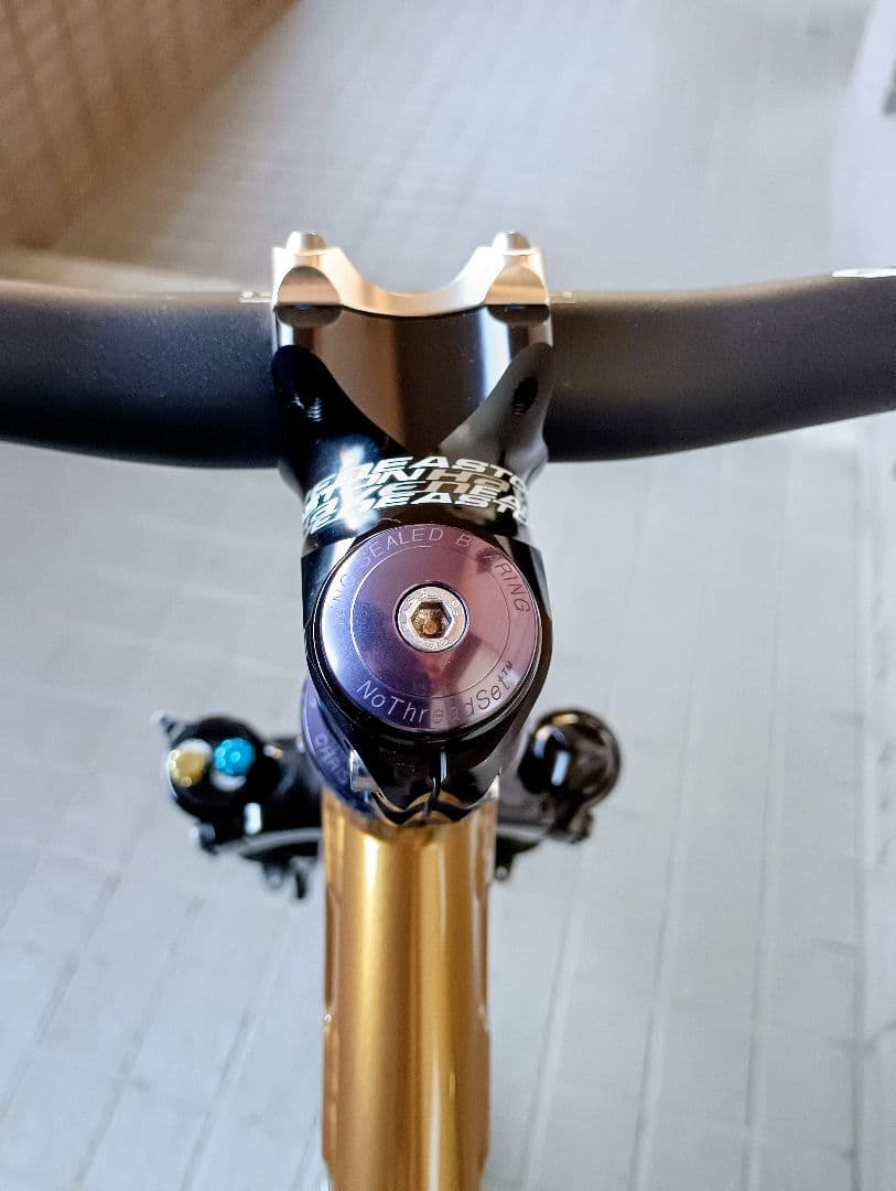 CURTIS BIKES マウンテンバイク（イングランド製）【送料込み・発送可】