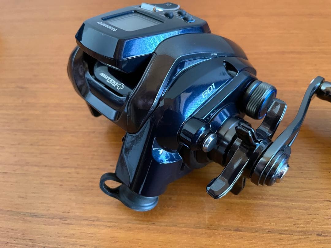 SHIMANO フォースマスター 601 電動リール