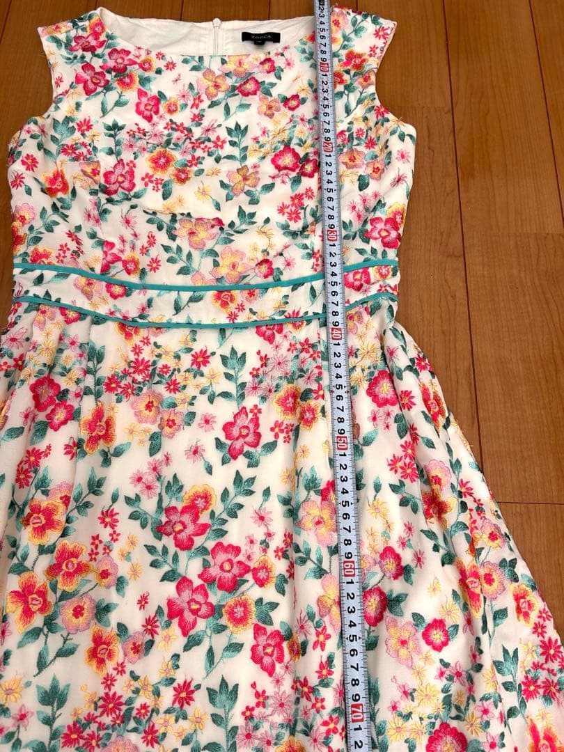 TOCCA[トッカ] 花柄刺繍ノースリーブ ワンピース✿希少サイズ✿6(XL)