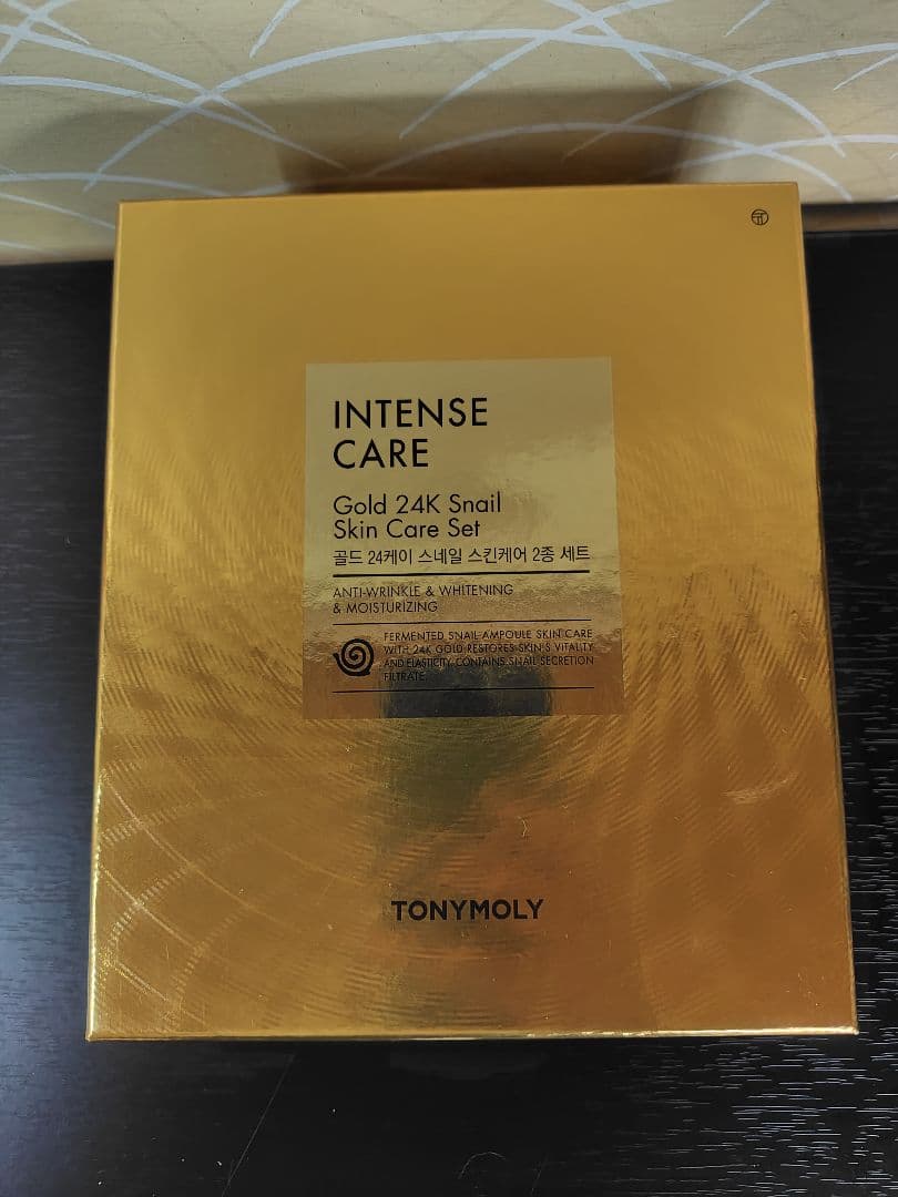 ミミ TONYMOLY INTENSE CARE 24K Snail