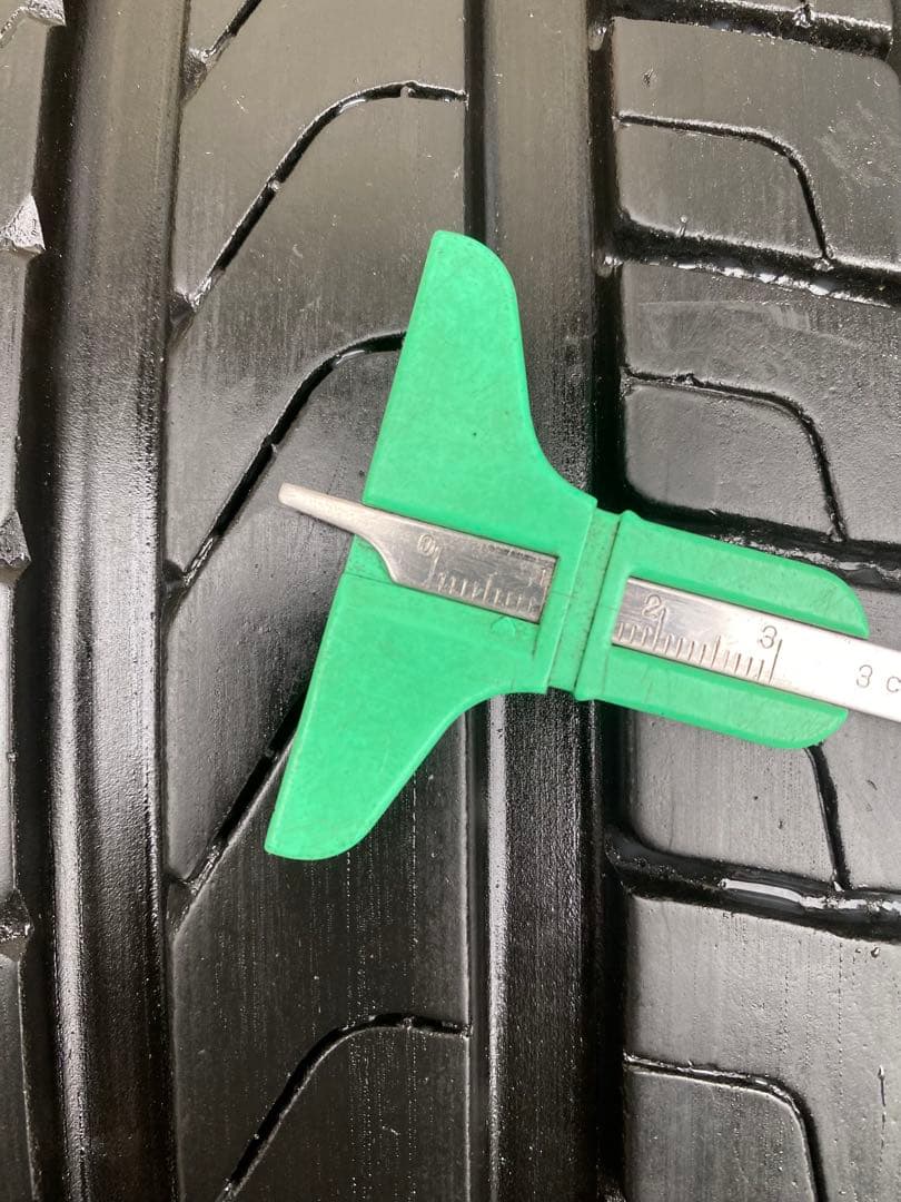 ①シオニー！ピレリ 255/45R19 スコーピオン