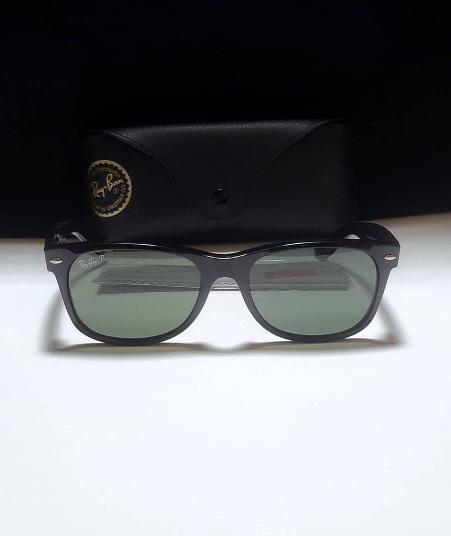 ◆Ray-Ban◆偏光サングラス　RB2132 NEWWAYFARER　ケース付