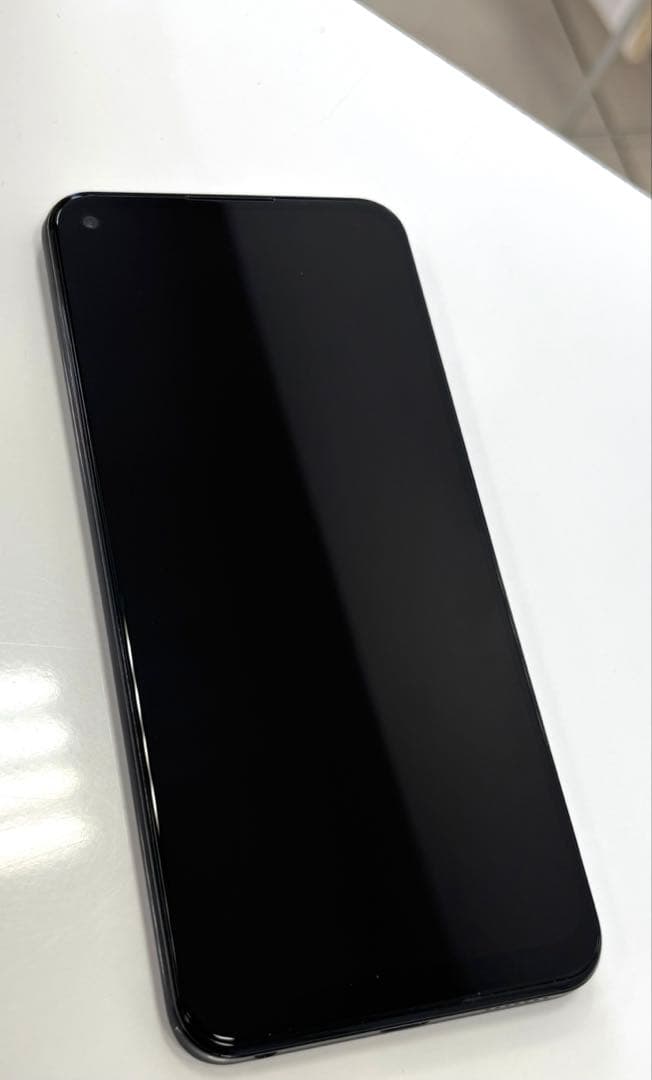❼ ZTG 01 128GB ブラック